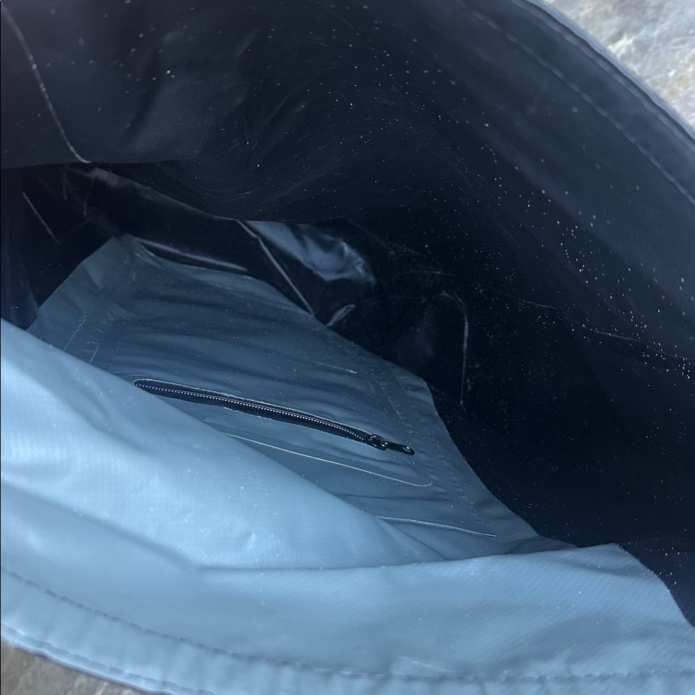 Feactive Waterproof Backpack 20l Black, Sealed Se… - image 5